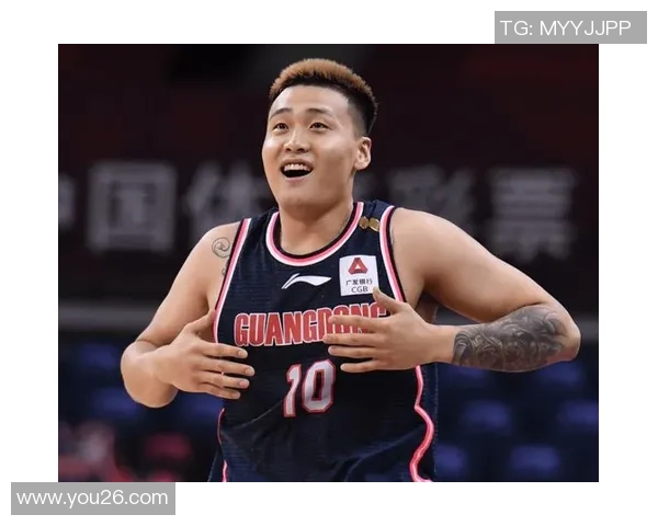 赵睿领衔CBA赛场再创辉煌 带领广东宏远冲击总冠军新篇章